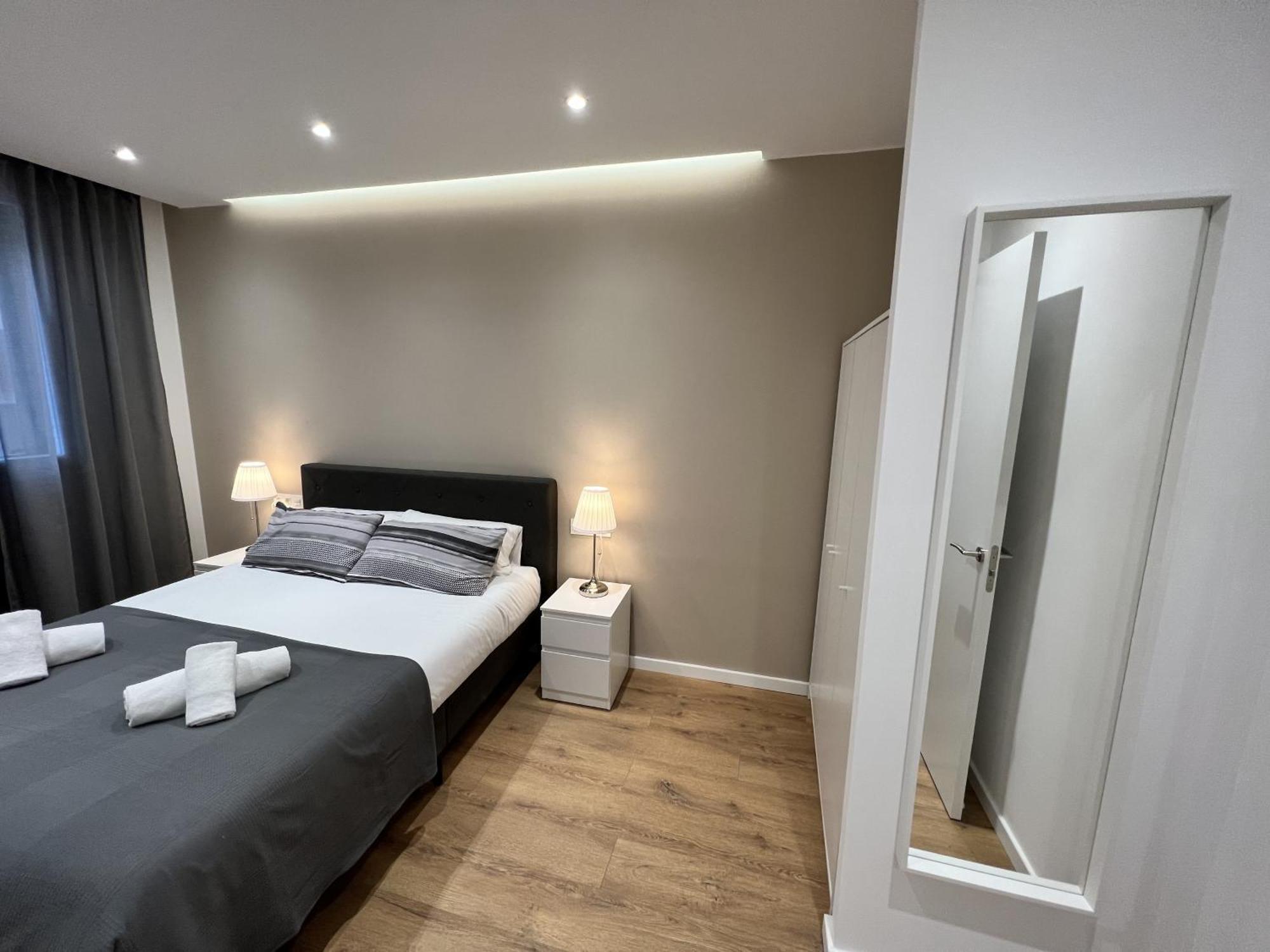 Apartamenticos Plaza Las Armas III 萨拉戈萨 外观 照片